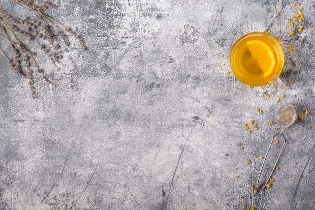 Me83ltravenia rovnovaha